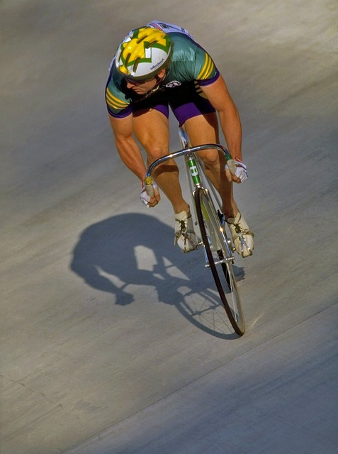 他们战术上 他们战术上